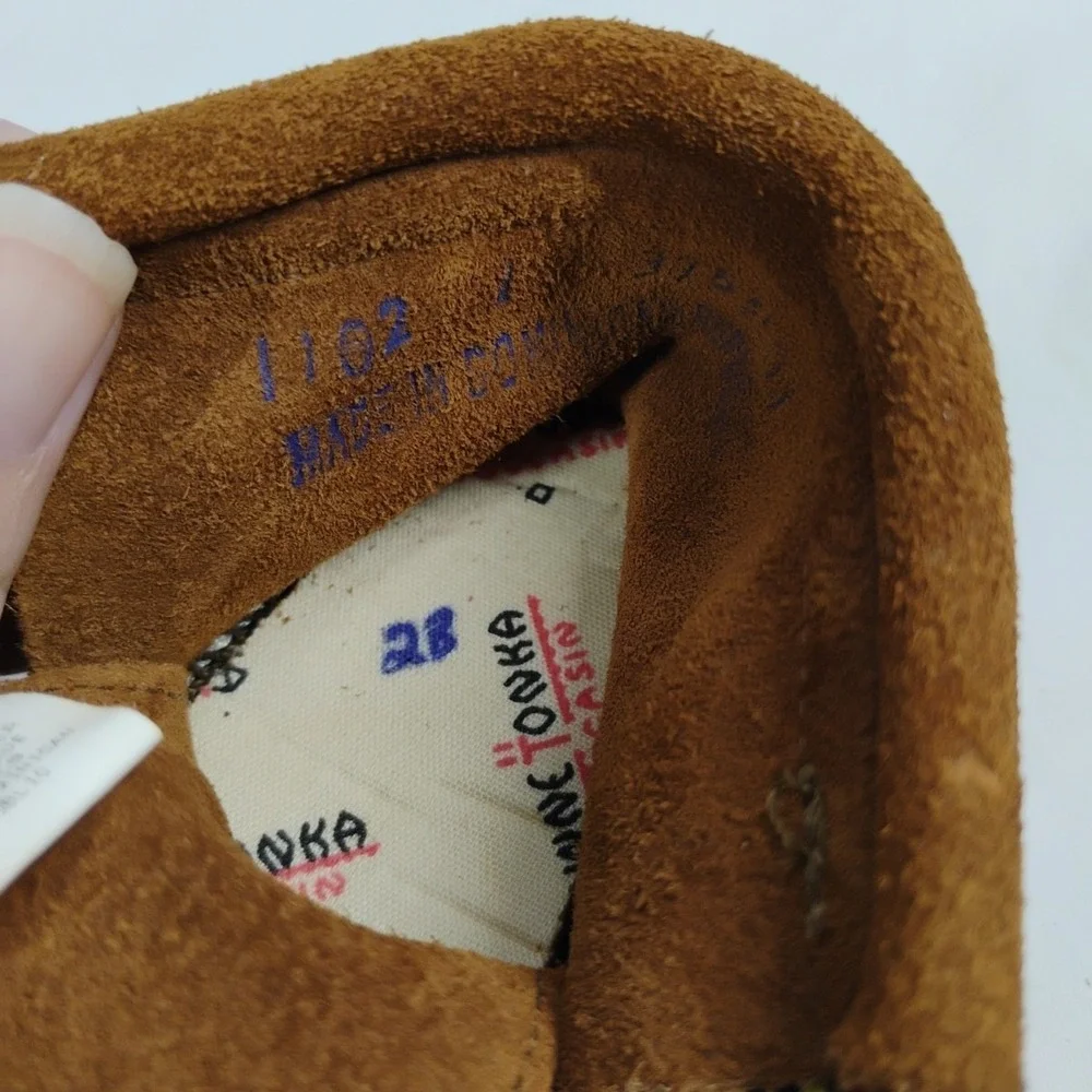 Minnetonka Infant Unisex Size‎ 1 Baby Moccasins Shoes Leather